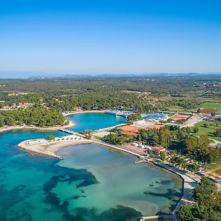 Appartamento 1 Bedroom Stunning In Umago